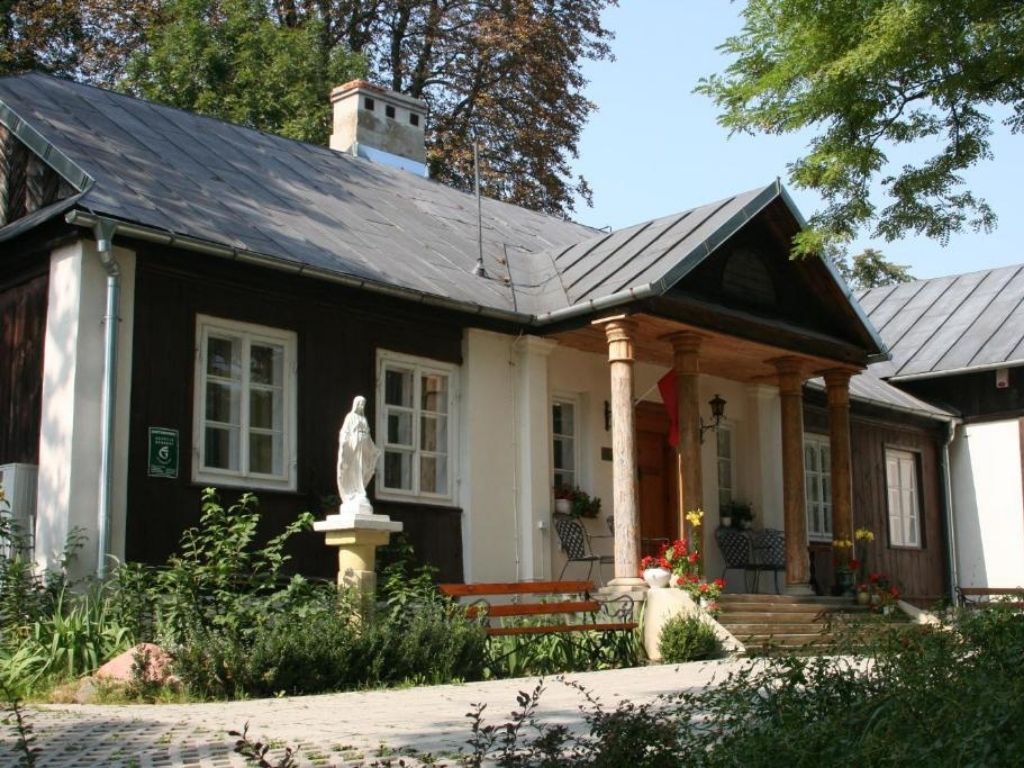 Dworek Ojca Mateusza