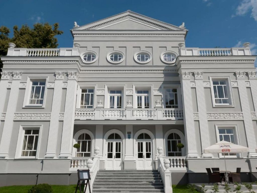 Hotel Willa Hueta